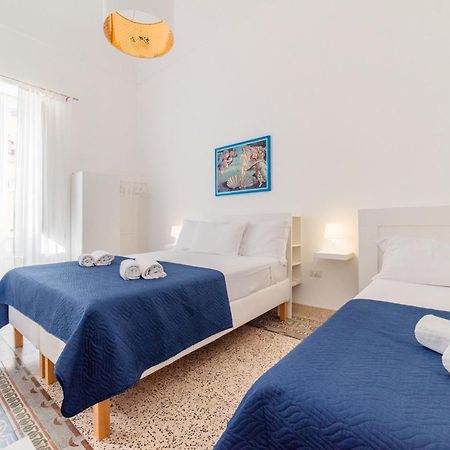 Le 4 Perle Apartments Avola Exteriör bild
