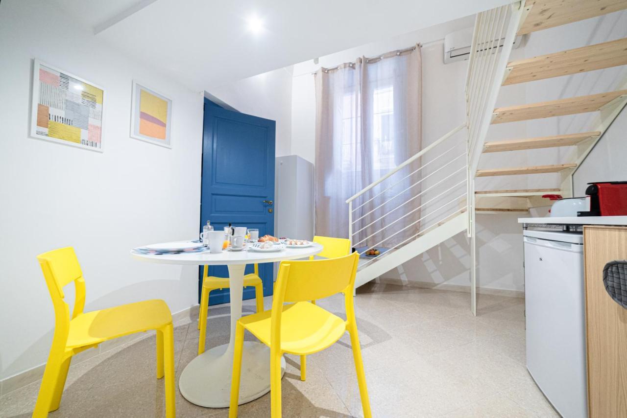Le 4 Perle Apartments Avola Exteriör bild