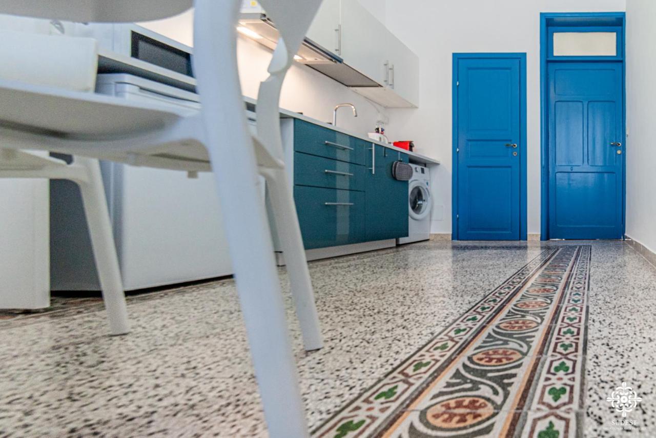Le 4 Perle Apartments Avola Exteriör bild