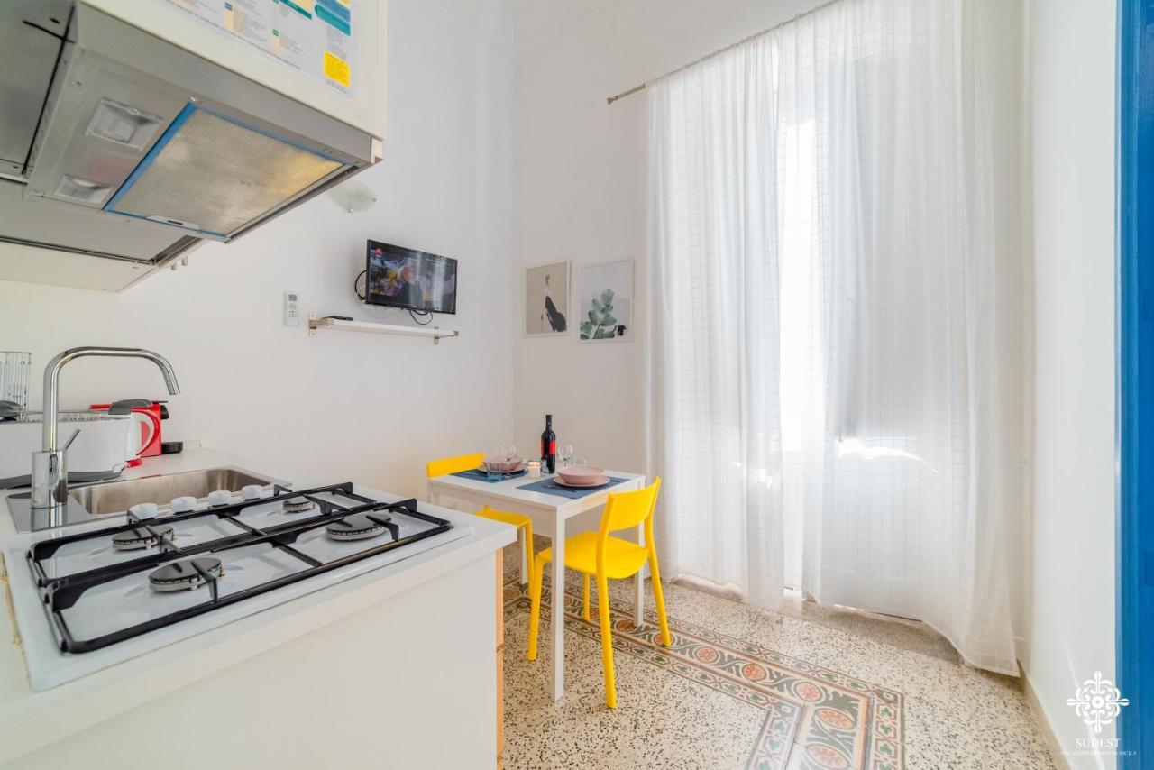 Le 4 Perle Apartments Avola Exteriör bild
